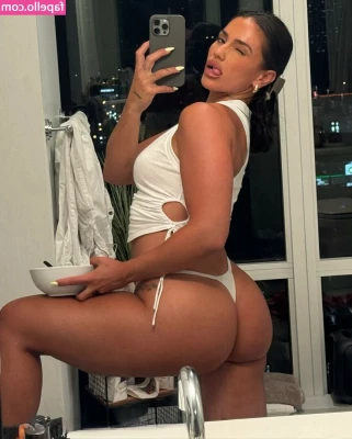 baddiejuu - Slow and steady wins the race. I love worshipping a cock with my