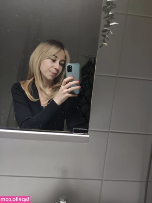 actuallyalisa - "After Bath Lotioning" 1080 X 1920  10:49  #naked #lotion