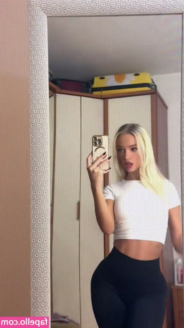 jjaniicaaa2 - It's #TBT time, are you ready to see me fucking myself with this? 😈