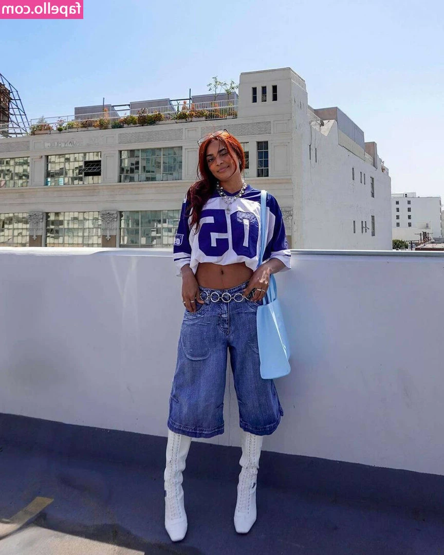 Sydeon (Sydney) [ sydeon-sydney ] - Nurse Ambz here.. y'all still gotta stay safe and keep clean.