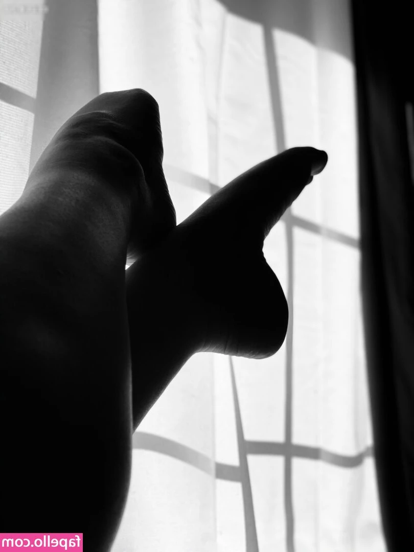 Amilia Onyx [ amilia-onyx ] - Your touch makes me melt