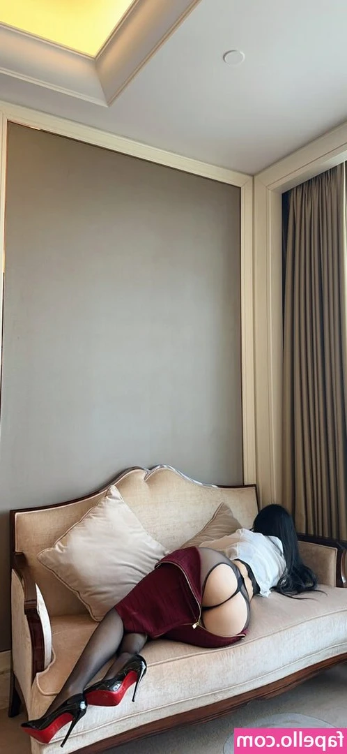 俏妞qiaoniuTT , 俏妞qiaoniu , qiaoniuTT , qiaoniu [ qiaoniutt-qiaoniu-qiaoniutt-qiaoniu ] - I stuff myself with bread and pasta (carbs are my favorite!) and then