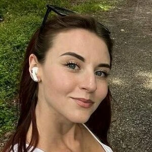 liana_elys
