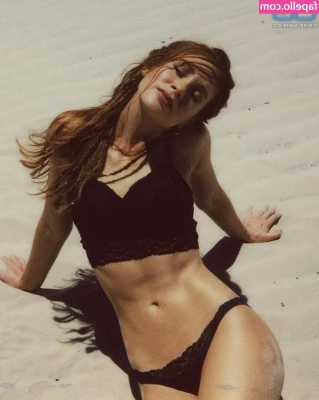 marinaruy - u see me tanning out here alone.... what's your move?
