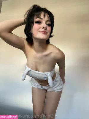 Kyranekko - BUSTY BABYGIRL    sexy nude pics and vids       caution i m so lit in