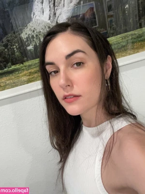Sasha Grey [ sasha-grey ] - Currently bulking but my cock sure is lean and hard