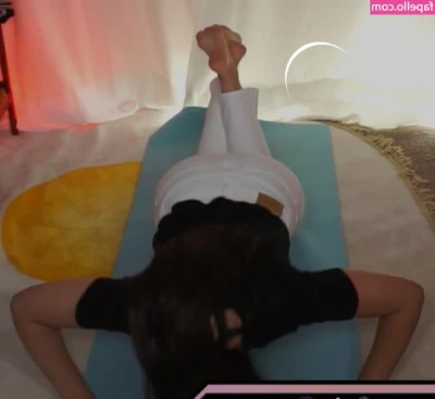 Sasha Grey [ sasha-grey ] - GG action happening in your inbox daddy - check your DM's!
