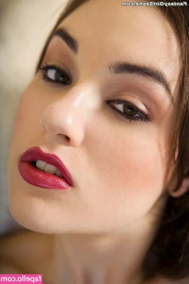 Sasha Grey [ sasha-grey ] - These airplane bathrooms are kind of small  but if one of you guys