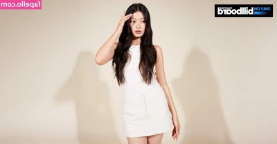 Yoonchae - Pale booty split by dental floss for Sunday Bumday 🤗 yes, this