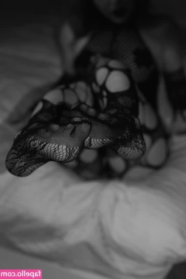 Olyashaa - I love you all so much! So have another little Goosebumps set on the
