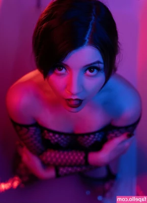 Olyashaa - Two solo dildo videos for the price of one 🥰. With two extra