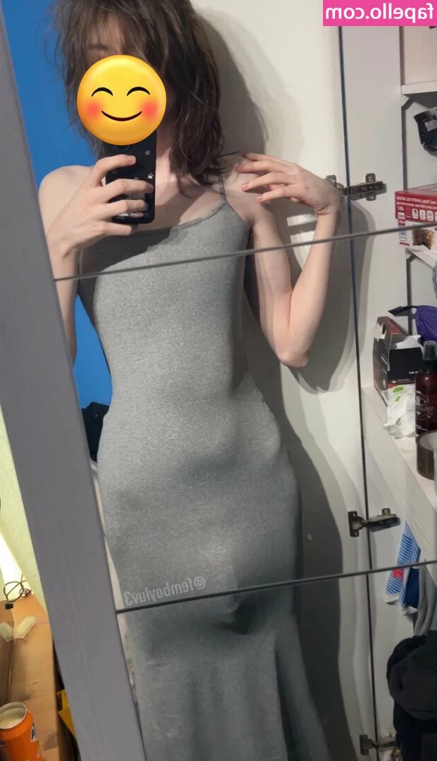 Femboy_4uu [ femboy-4uu ] - Guys I love you ❤️ here’s some fun feet pics for you fat feet