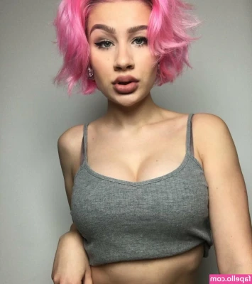 Agata Dziarma [ agata-dziarma ] - Do you like how my ass is looking from this angel? 🥵🤩