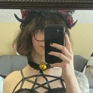 nymphoeeeee.free