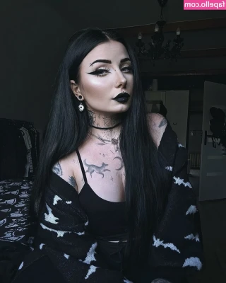 Marciasrarcia - CLICK HER NAUGHTY FREE TRIAL 😍 https://onlyfans.com/action/t…