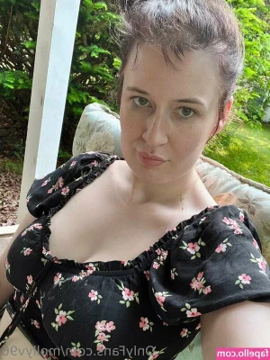 Classy Gothic Witch [ classy-gothic-witch ] - Shake that ass baby!!!! It’s Friday!!! Let’s have lots of naughty