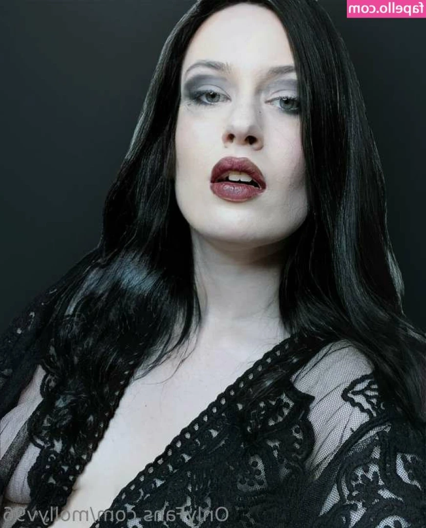 Classy Gothic Witch [ classy-gothic-witch ] - Hope everyone is having a good weekend so far and to a start of a