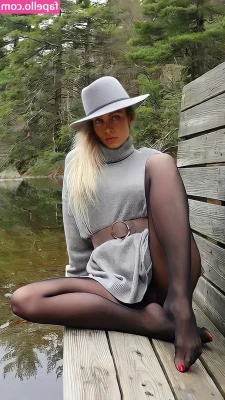 Natalia Sense [ natalia-sense ] - fishnets were made for me 😋