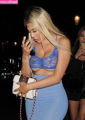 Chloe Ferry [ chloe-ferry ] - What sex between me and cucky currently looks like  Hint it s not sex