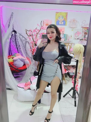 Sweetieline - Go and like every post and get a free pic