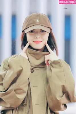 itzy.all.in.us [ itzy-all-in-us ] - I'm getting into bed now and haven't cum yet today so id love someone