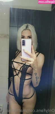nathaliaangel - Heard it was hump day 😈