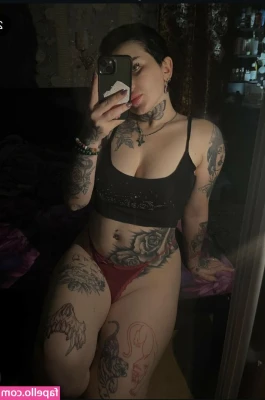 Alisa_Sexret_ [ alisa-sexret ] - freshly shaved😻🪒💦