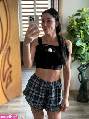 next_door.mommy [ next-door-mommy ] - How is everyone x