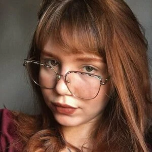 LonelistGirl