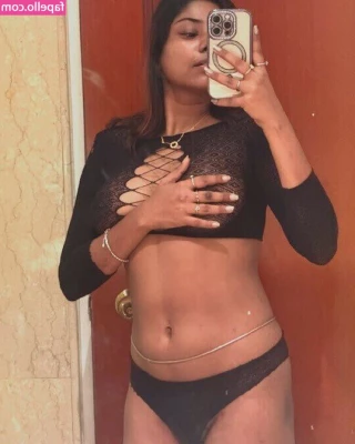 Aishwarya Vadivu [ aishwarya-vadivu ] - Set 49