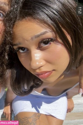 sage.anii [ sage-anii ] - Horny slut @laylajayvip gets hard pussy pounding!