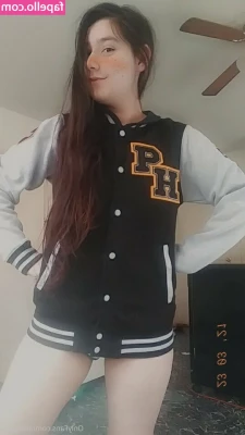 andlyfree - I feel horny