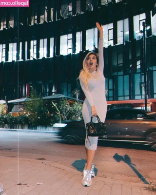 beatrix ramosaj [ beatrix-ramosaj ] - Fetish Friday time! What are we roleplaying? 😉