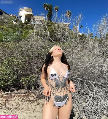 Uglycharm - On your knees 😈