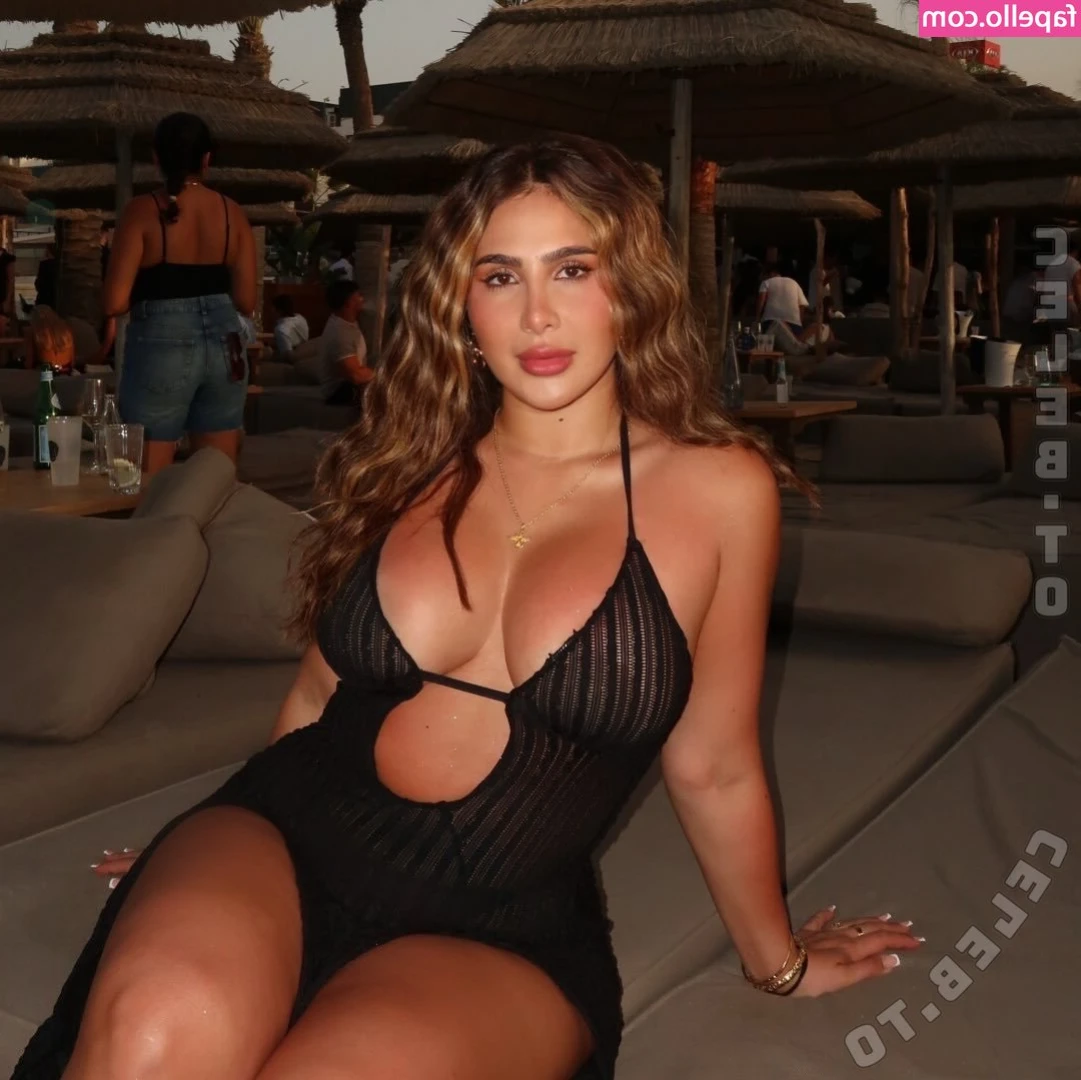 xolejla [ xolejla-1 ] - Like my new set?