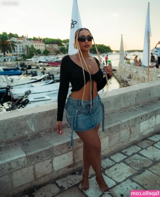 Elisa Loah RLR [ elisa-loah-rlr ] - 🚨𝗡𝗘𝗪 𝗩𝗜𝗗𝗘𝗢🚨 I pulled over to masturbate