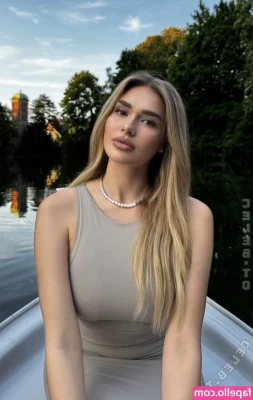 irinaxmira - How do you like when I lift my bra up for you ^^