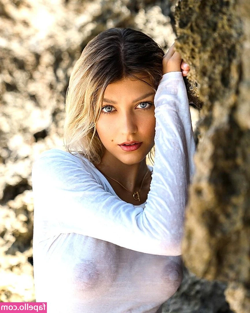 Evgenia Soloveva [ evgenia-soloveva ] - TGIF!! Let's have some fun!!