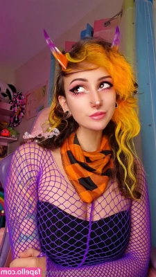 emeryfennecfree - Just imagine me talking you through your orgasm while you jerk