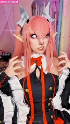 emeryfennecfree - Naughty nudes and video before bed