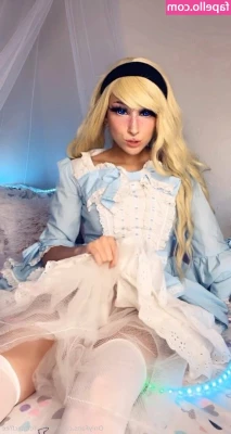 emeryfennecfree - Major Squirting 💦💦💦 hope y’all enjoy since OF isn’t