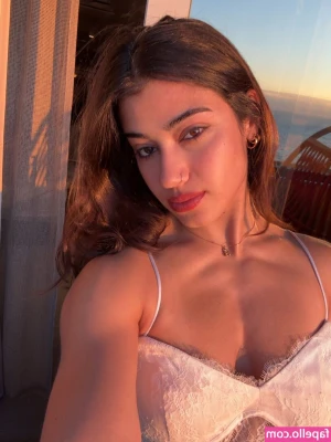 Sara Saffari [ sara-saffari ] - Exclusive Set 17