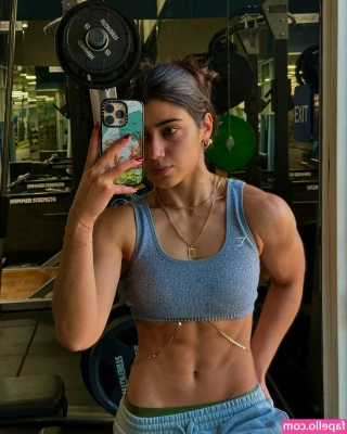 Sara Saffari [ sara-saffari ] - New hot content  dm me