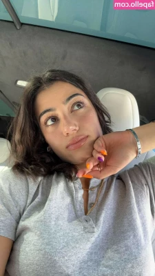 Sara Saffari [ sara-saffari ] - I had fun playing with my boobs