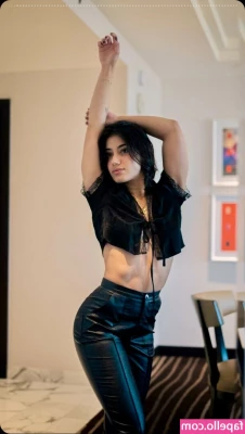 Sara Saffari [ sara-saffari ] - today.... hot girl summer commences