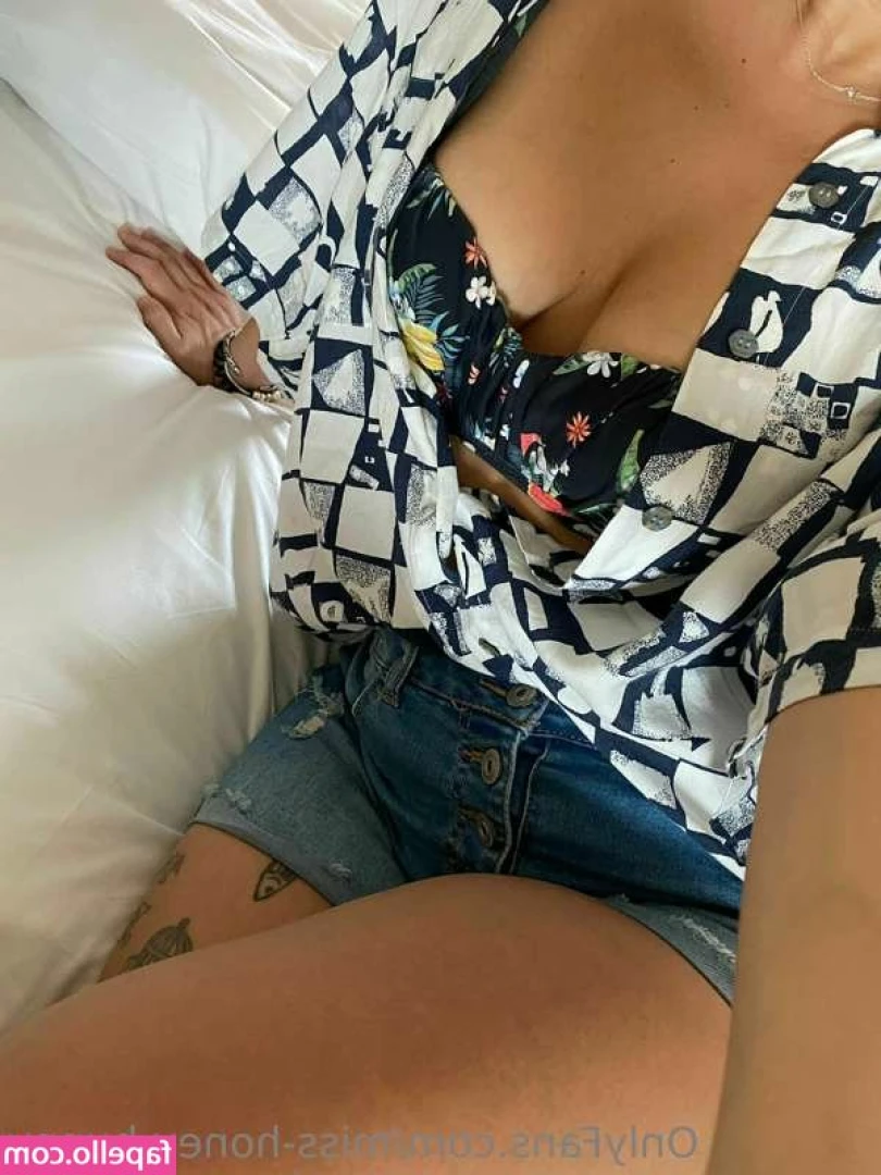 miss-honey-bunny - Goodmorning are you ready for the holiday , what do you want