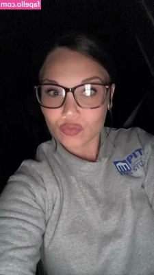 Kelly Marie Bisson [ kelly-marie-bisson ] - “Thank you Daddy” @Kent_Black13 🥰