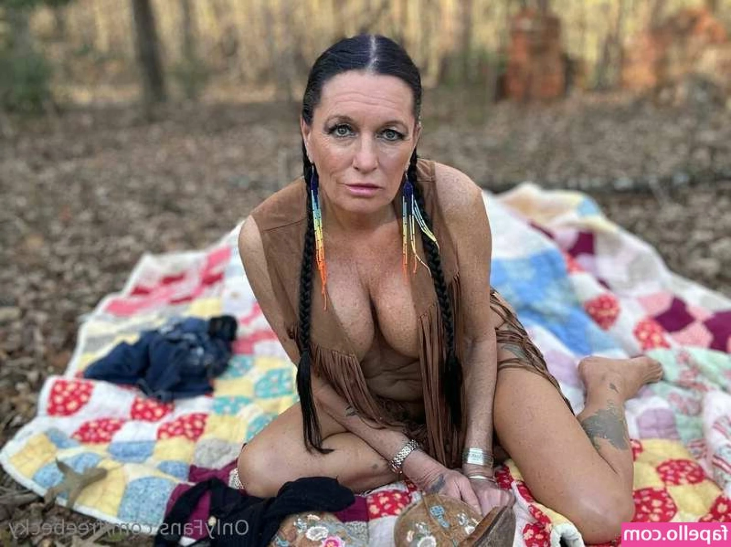 Becky's Barn [ becky-s-barn ] - Look deep into my eyes when you cum for me.
