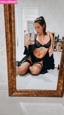 annemariaq - I wish I can show y’all bf face Fuckinf me :,(