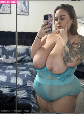 Chloeofxx - Good morning. Can you help me peel my pjs off.